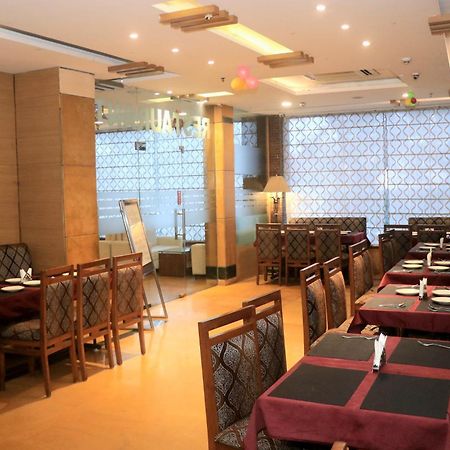 Modi Hotel & Resorts Pinjaur Luaran gambar